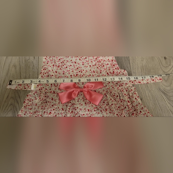 Chong Huo, dog dress floral pink and white, bow and velcro closure - Picture 6 of 11